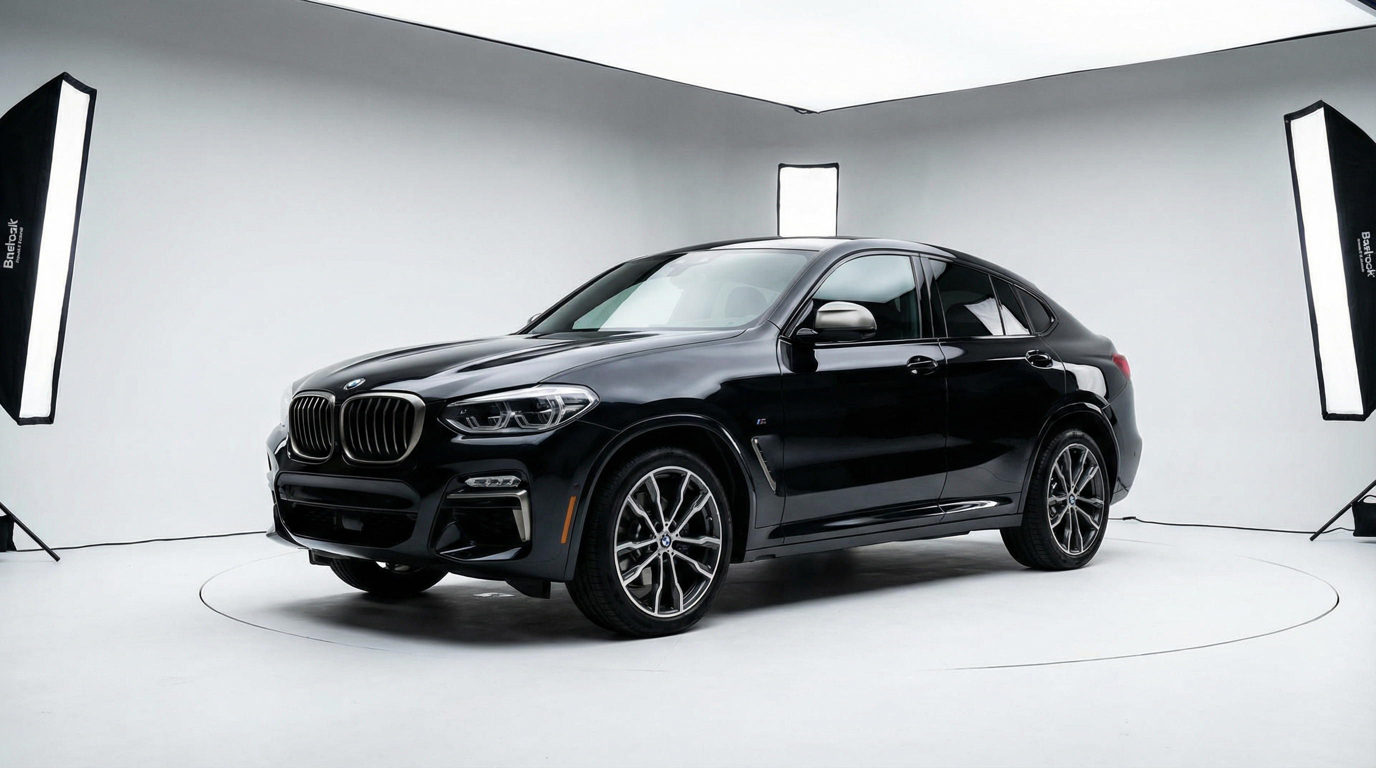 BMW X4 - Sports Activity Coupe